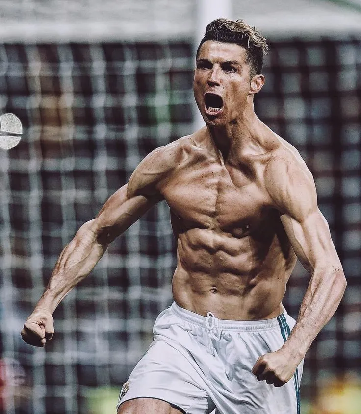 Bộ ảnh của siêu sao bóng đá meme Ronaldo khi gặp gỡ văn hóa meme