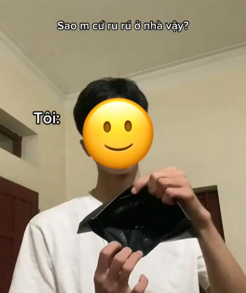 Bộ ảnh meme hết tiền nỗi ám ảnh của học sinh sinh viên xa nhà