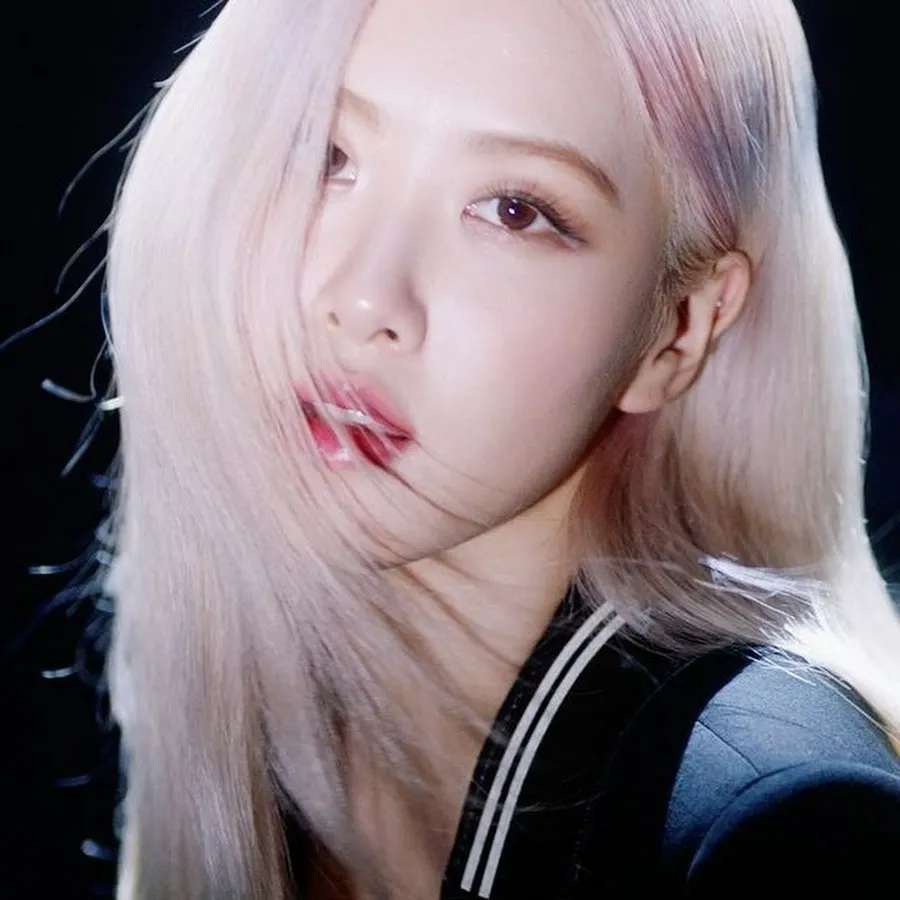 Bộ sưu tập 99+ avatar Rosé BLACKPINK cá tính & phong cách