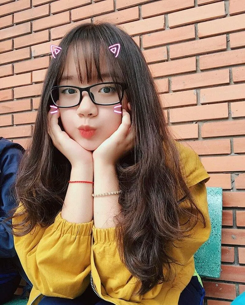 Top 99+ ảnh gái xinh tóc dài đeo kính siêu cute dễ thương