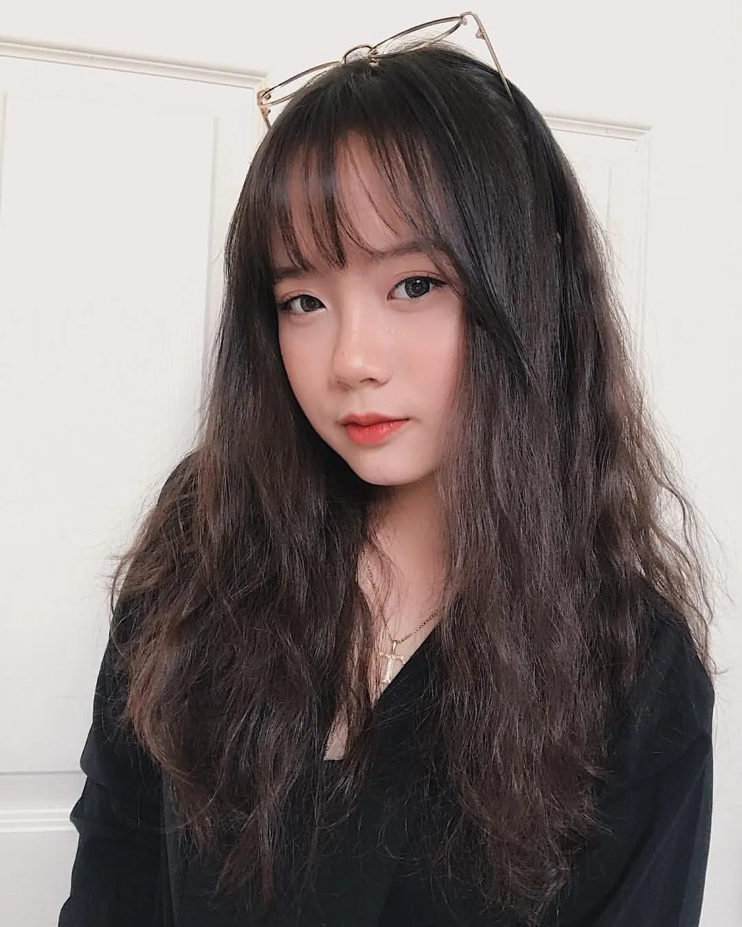 Top 99+ ảnh gái xinh tóc dài đeo kính siêu cute dễ thương